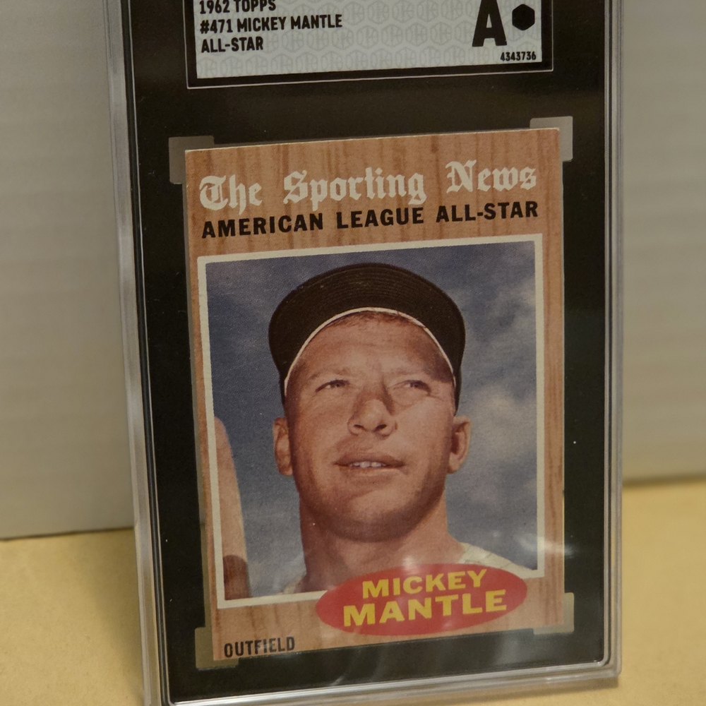 1962 Topps Mickey Mantle Baseball Card